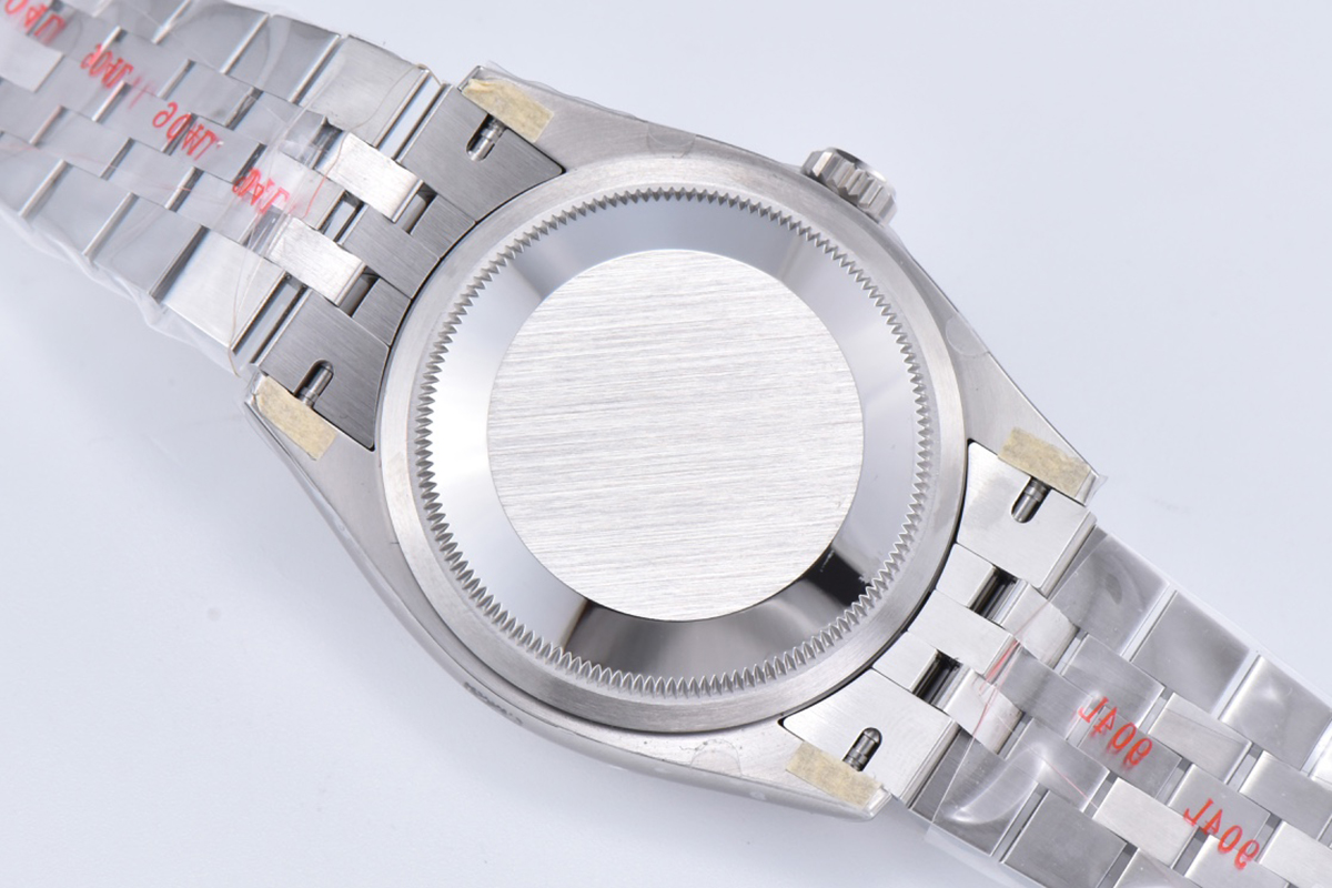 Datejust 36 126234 Bright Black Dial with D1am0nd Marker in Steel in Jubilee Bracelet